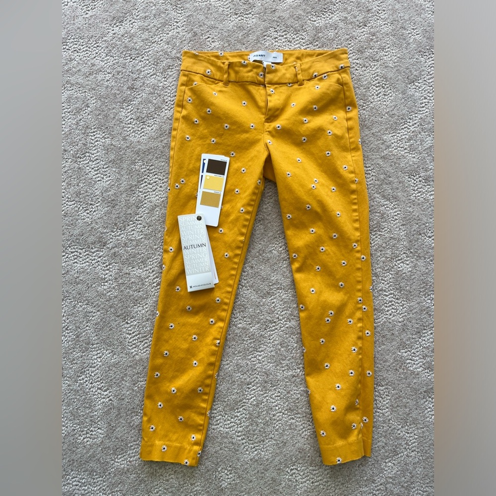 Old Navy Pixie Daisy Flower Embroidered Mustard Yellow  Skinny Ankle Pants 2